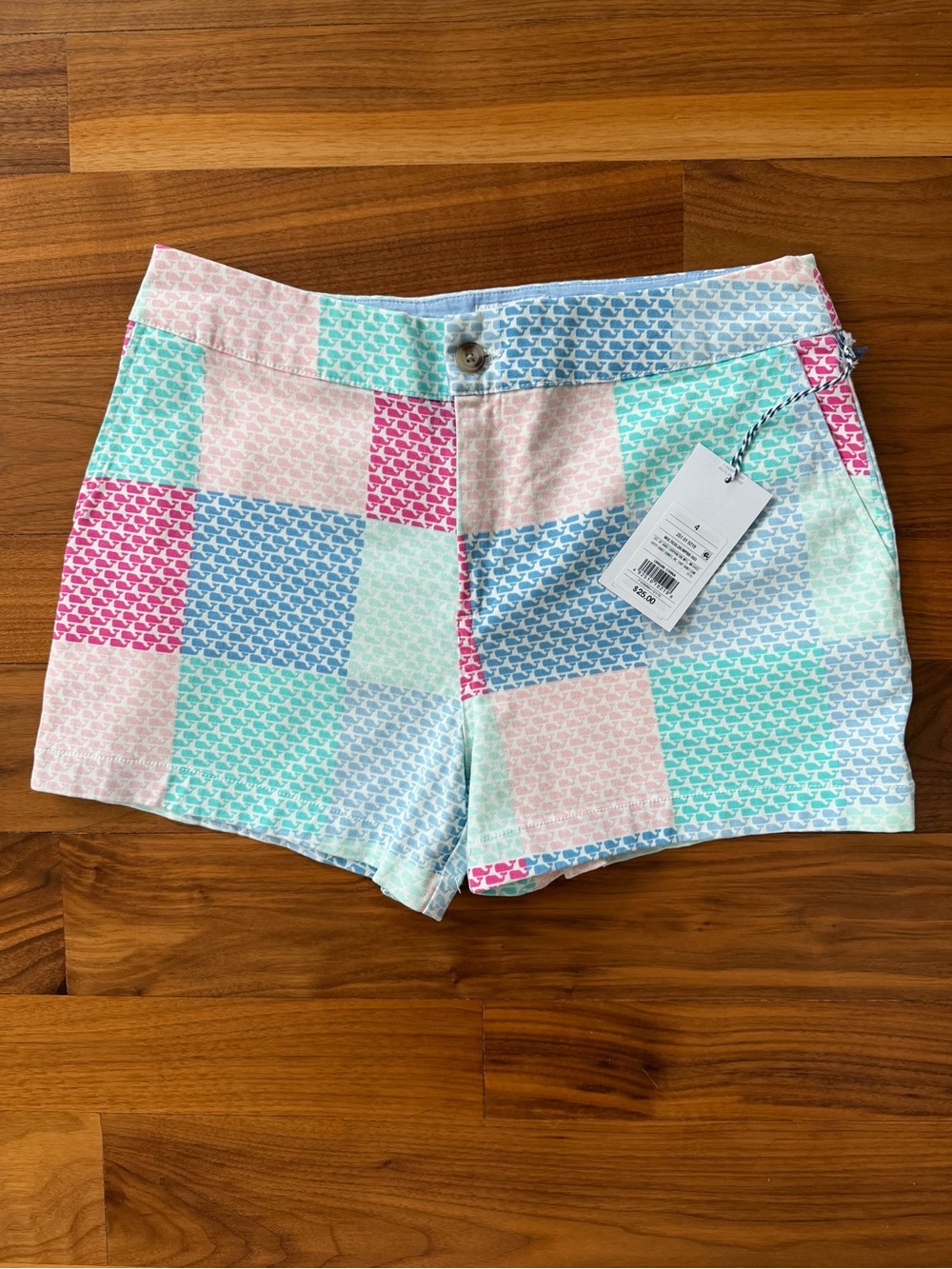 NWT Vineyard Vines Target Women’s Patchwork Whale Shorts Pastel Multicolor Sz 4